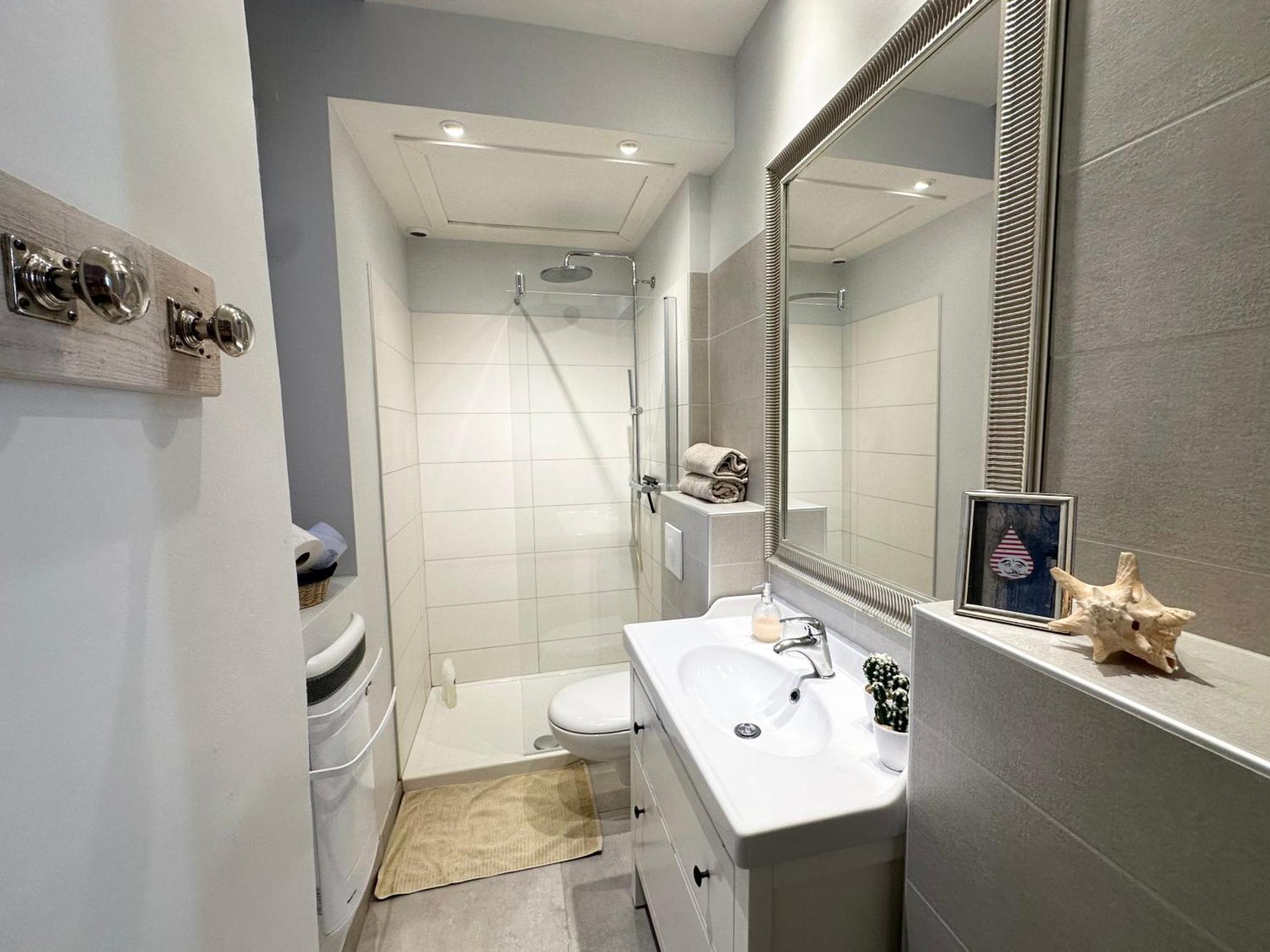 Appartement Le Bourg Hypercentre Wifi Rodez Buitenkant foto